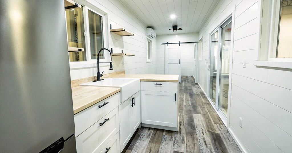 40ft container home 40ft container home