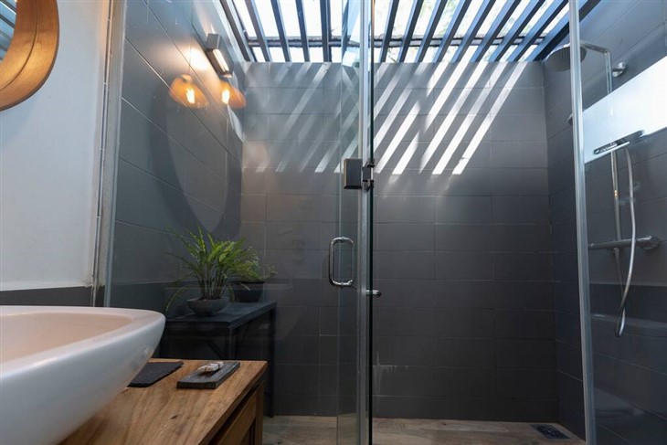 Tiny House Villa